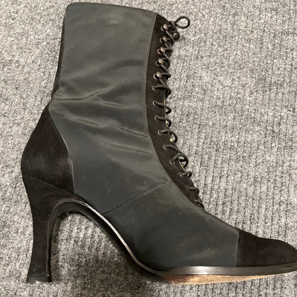 Vtg CHARLES DAVID By Nathalie M Lace Up Victorian Boots Sz 8 - Picture 2 of 13